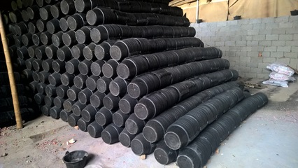 【牛筋建橡塑桶 專用建筑黑色泥漿桶 工業(yè)歸納桶 水桶 畜牧草料桶】價格,廠家,圖片,其他塑料制品,浙江省天臺縣杭恩橡膠制品-